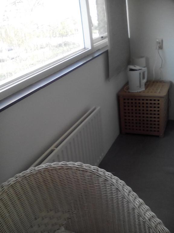 Homestay Dutchable Alphen aan den Rijn Habitación foto