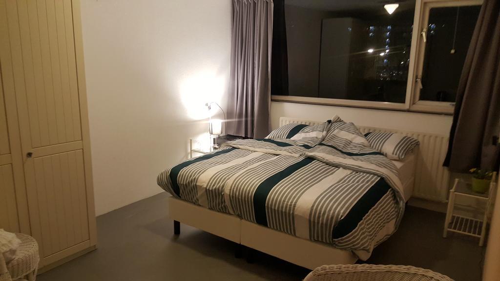 Homestay Dutchable Alphen aan den Rijn Exterior foto